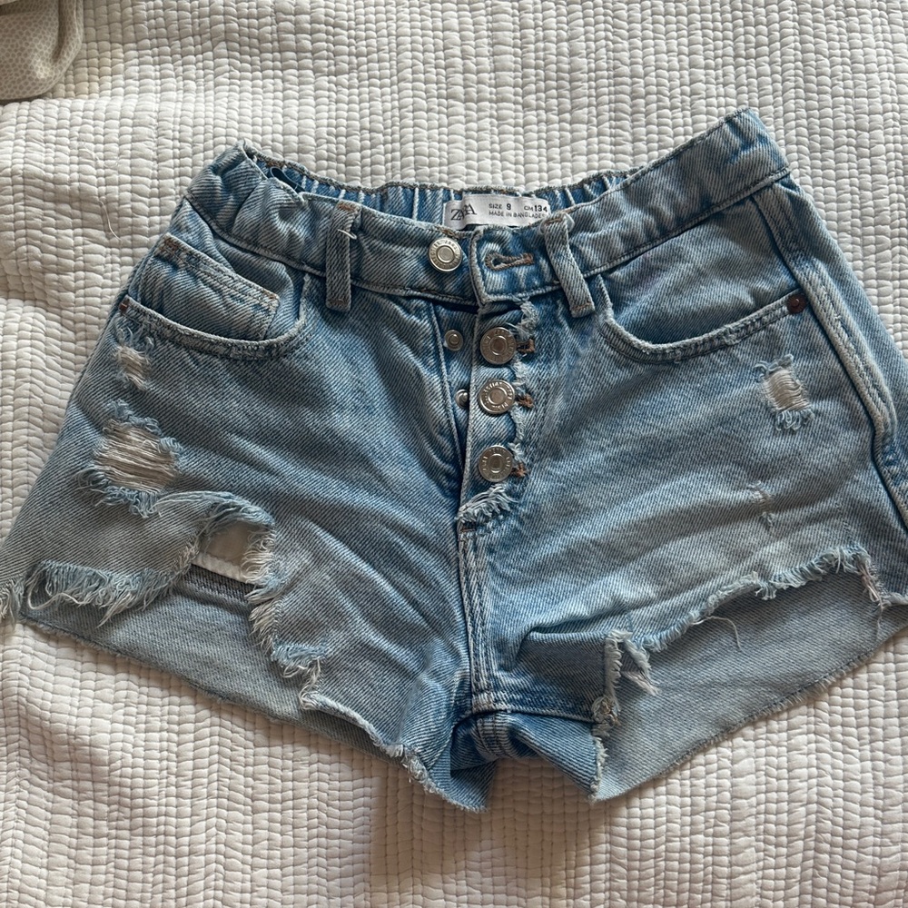 Zara Light Blue Distressed Denim Button-Front Shorts - Girls Size 9